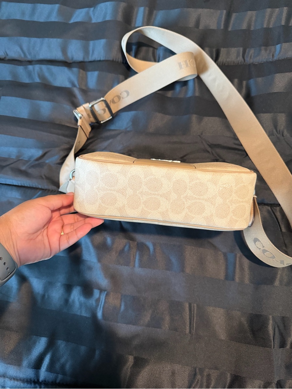 Coach Beige Signature Canvas Crossbody Camera Bag with Canvas Strap - Picture 2 of 4